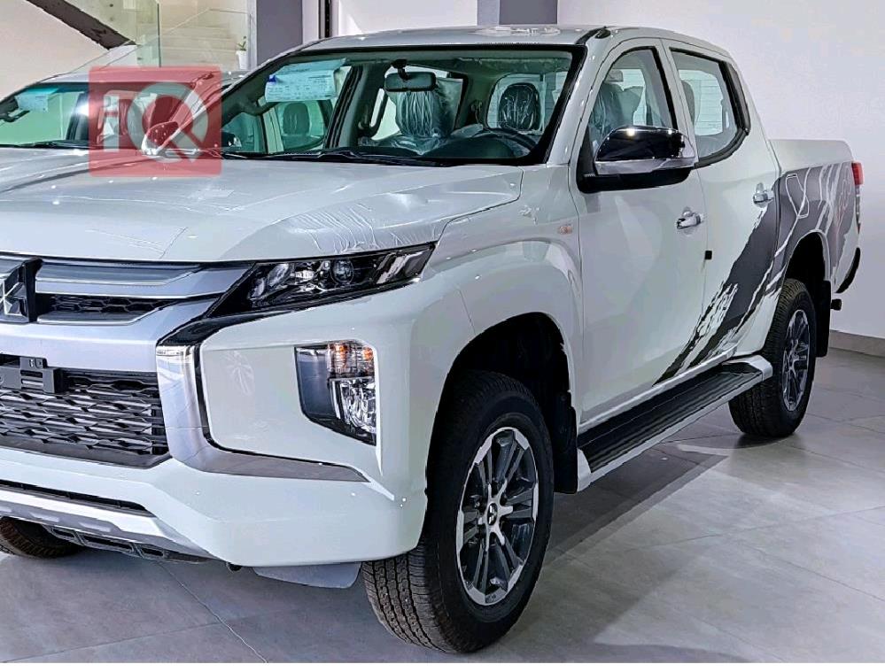 ميتسوبيشي L200